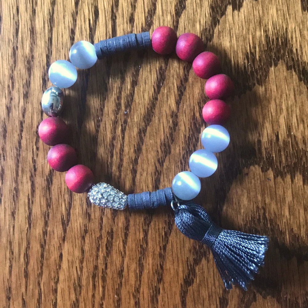 Stretchy bracelet